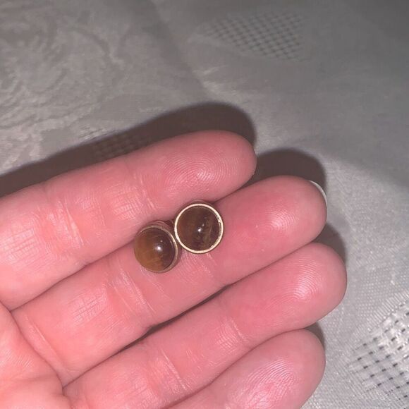 Vintage Tiger Eye Stud Earrings - Picture 7 of 13